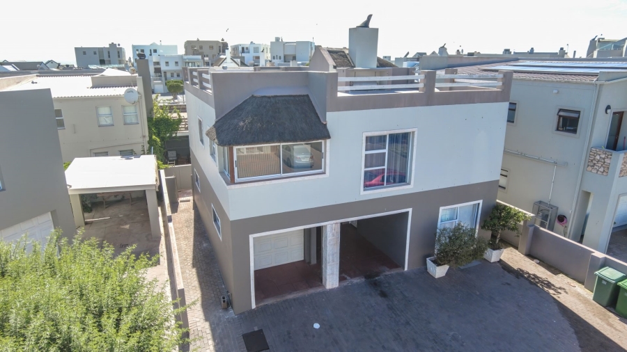 To Let 3 Bedroom Property for Rent in Waterfront Western Cape